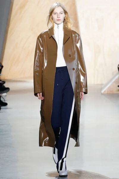 Look 14